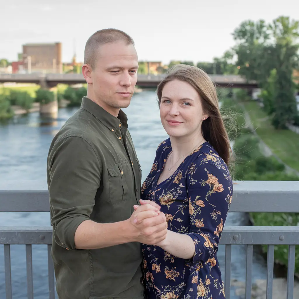 Meet Bisexual singles online in Cupertino, California – a simple way to find love.